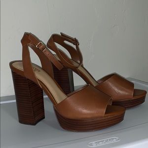 Brown Leather Bleecker & Bond Platform Heel Sandal